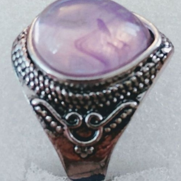 Jewelry - SILVER  ~ PURPLE MOONSTONE 9.5